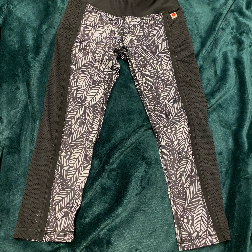 Workout pants - Picture 2 of 3